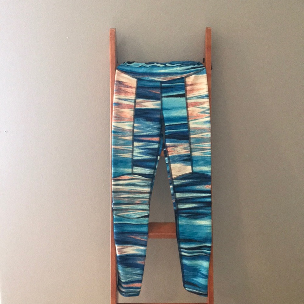 C&C high Rise leggings size small